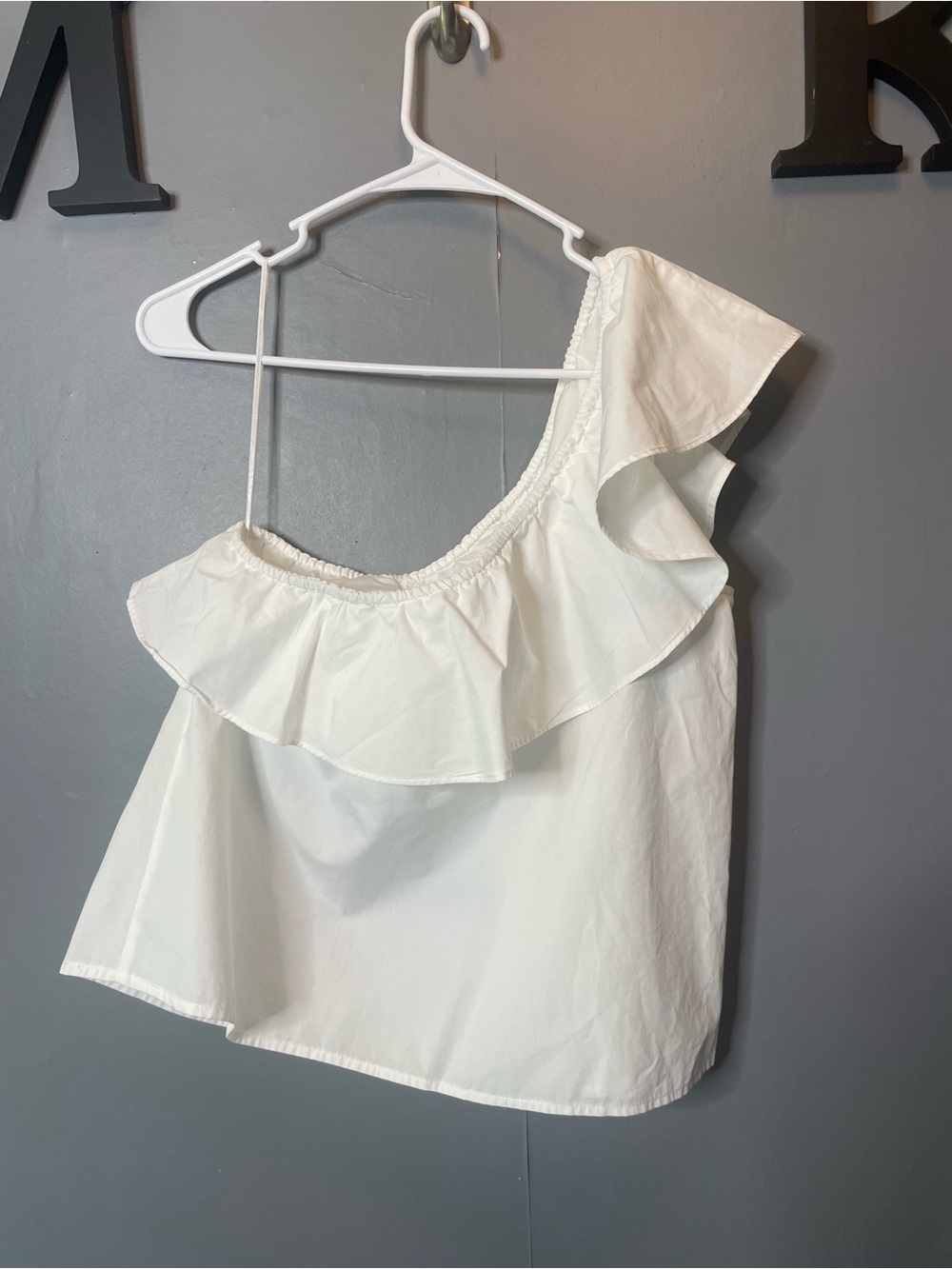 Banana Republic White Ruffle One-Shoulder Top  small - Picture 6 of 11